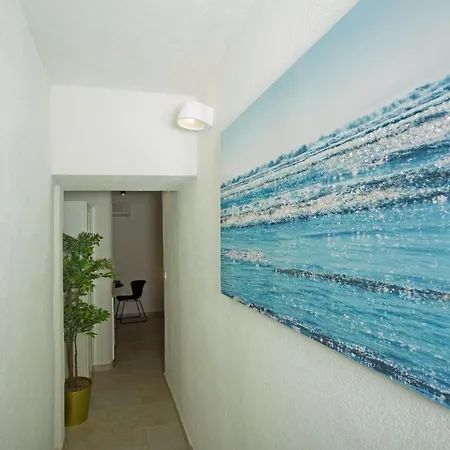 Apartment And Studios Happy Place Hvar Town Exterior photo