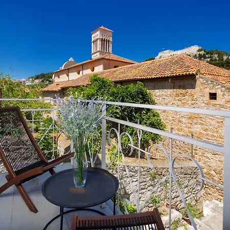 Apartment And Studios Happy Place Hvar Town Exterior photo