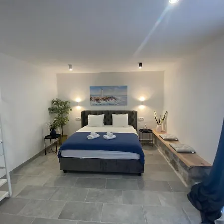 Apartment And Studios Happy Place Hvar Town Exterior photo