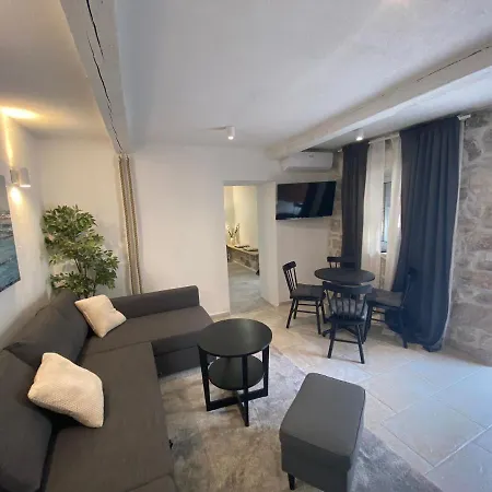 Apartment And Studios Happy Place Hvar Town Exterior photo