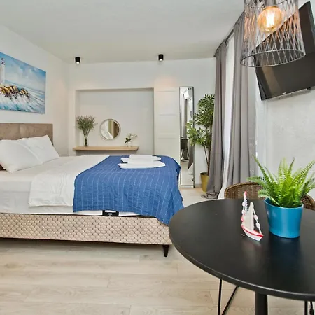 Apartment And Studios Happy Place Hvar Town Exterior photo