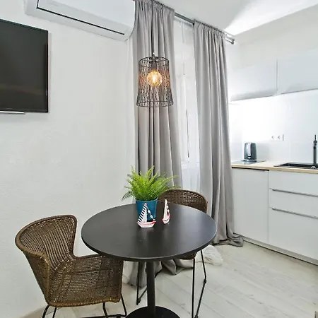 Apartment And Studios Happy Place Hvar Town Exterior photo