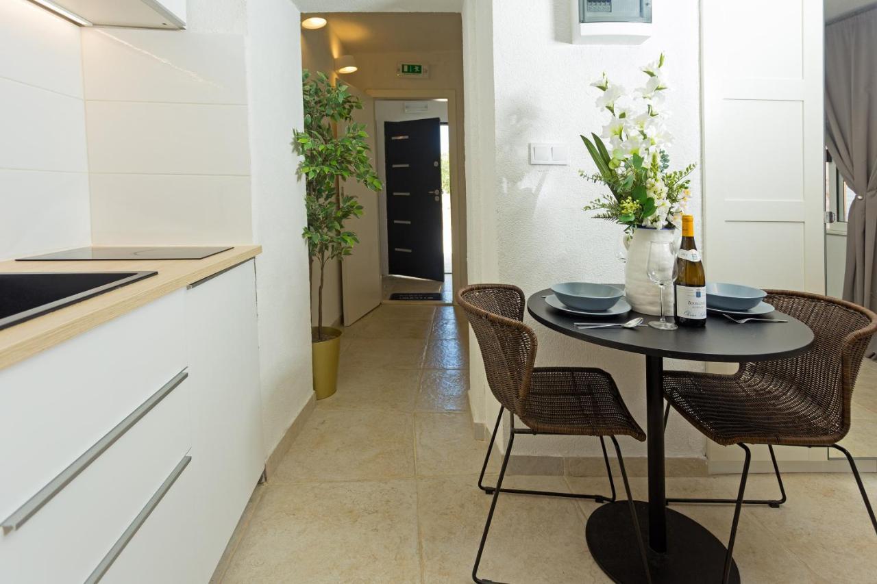 Apartment And Happy Place Hvar Town