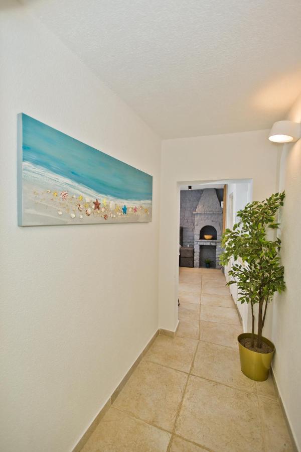 And Happy Place Apartment Hvar Town